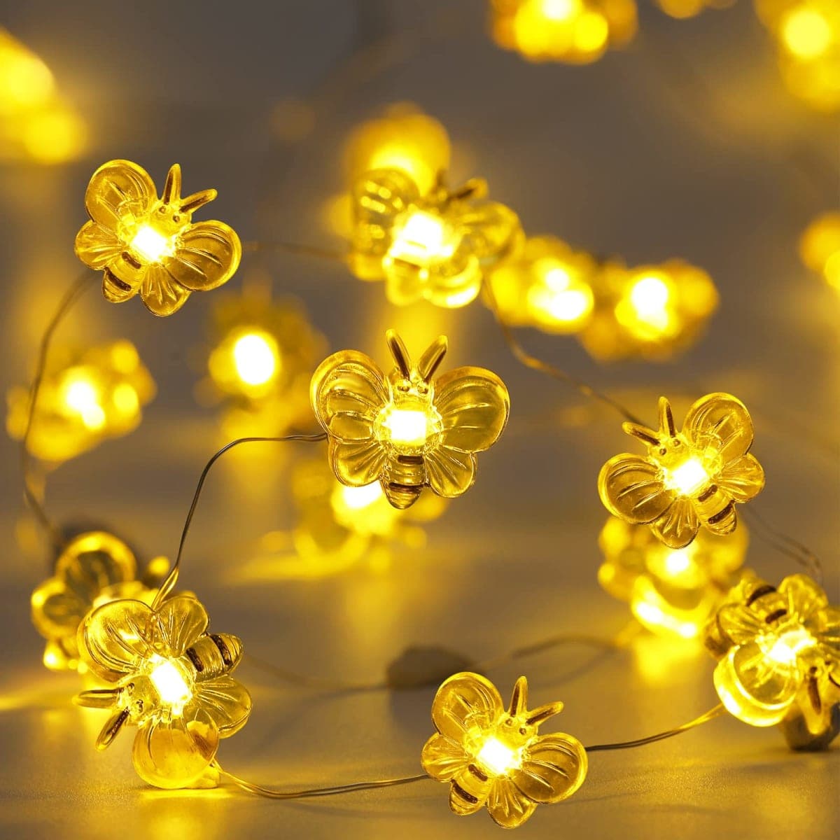 2 Sets Honey Bee Fairy String Lights Battery Operated Bee String Light 10 ft 40 LED Bee Decorative Lights for Wedding Summer Party Indoor Outdoor Decoration